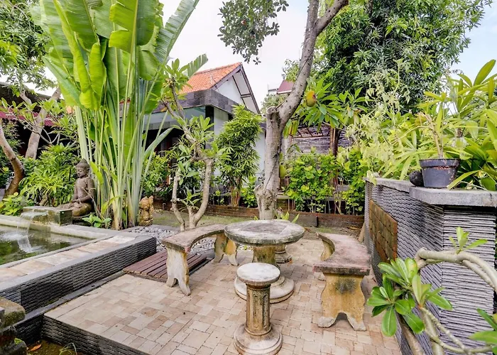 Oyo 90167 Kubu Gdk Pertiwi