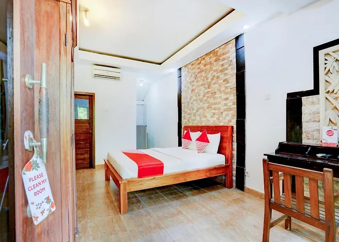 Oyo 90167 Kubu Gdk Pertiwi Hotel