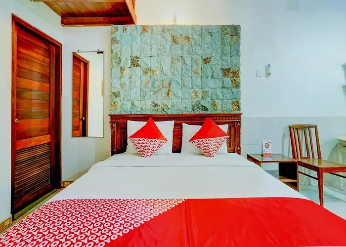 Oyo 90167 Kubu Gdk Pertiwi Hotel