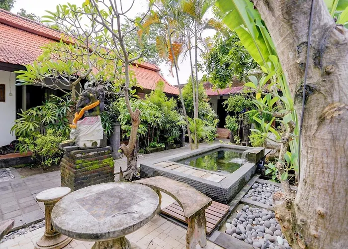 Oyo 90167 Kubu Gdk Pertiwi Legian